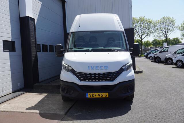 Iveco DAILY 3.0 180PK AUTOMAAT 3.500KG EURO 6 - Airco - Cruise - Trekhaal - ¤23.950, - Excl.