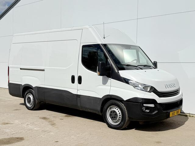 Iveco DAILY 35S14 L2H2 Luchtvering Trekhaak Cruise Control Climate Control Lucht Geveerde Bestuurdersstoel