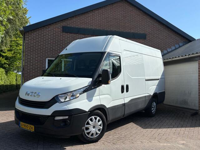 Iveco DAILY 35S15V L2H2 3.0D 3500KG trekhaak Carplay, Camera