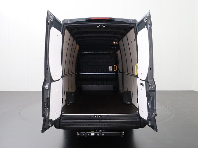 Iveco DAILY 35S16 L3H2 Maxi | Fabrieksgarantie | 3500Kg Trekhaak | Airco | Camera | Cruise | 3-Persoons | Betimmering