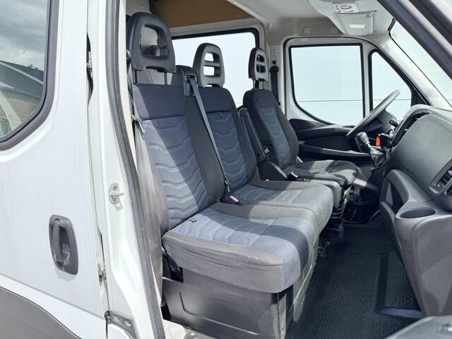 Iveco DAILY 35S14 2.3 L2H2 Dubbele Cabine 7 Stoelen Airco Cruise Control Trekhaak 3.5t Lucht geveerde stoel