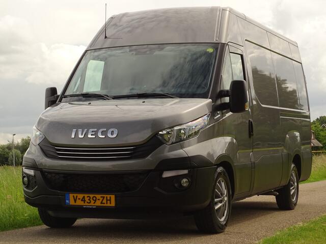 Iveco DAILY 35S21V 3.0 352 H2 L2 3.0L Automaat 3,5t Trekhaak Airco Cruise Camera Parkeersensoren