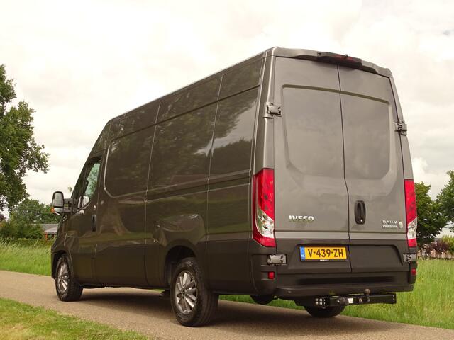 Iveco DAILY 35S21V 3.0 352 H2 L2 3.0L Automaat 3,5t Trekhaak Airco Cruise Camera Parkeersensoren