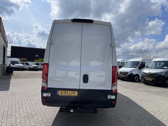 Iveco DAILY 35S14V 2.3 136pk 410 L4H2 Himatic automaat / vaste prijs rijklaar ¤ 23.950 ex btw / lease vanaf ¤ 391 / trekhaak 3500 kg / airco / cruise control / laadruimte 475 cm lang !