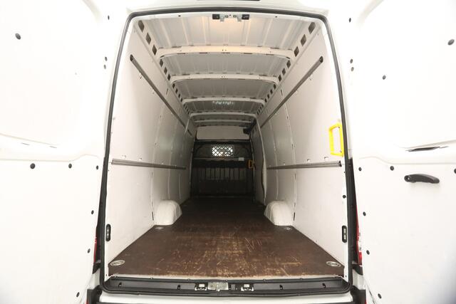 Iveco DAILY 35S16V 157PK L3H2 | 3500KG Trekgew. | Airco | 3 Persoons | Parkeersensoren |