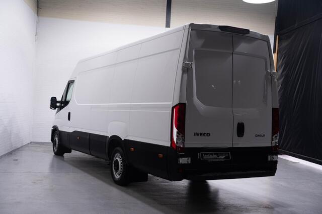 Iveco DAILY 35S16 160 pk L4H2 Jumbo / XXL Airco ECC Laadruimte Pakket, PDC achter, 3-Zits
