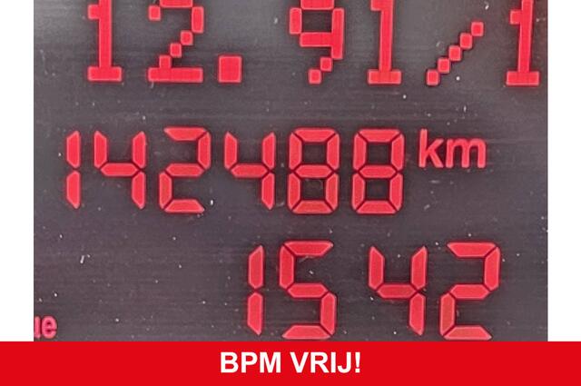 Iveco DAILY 35S14 2.3 375 clima EURO6 cruisecontrol zijdeur bluetooth