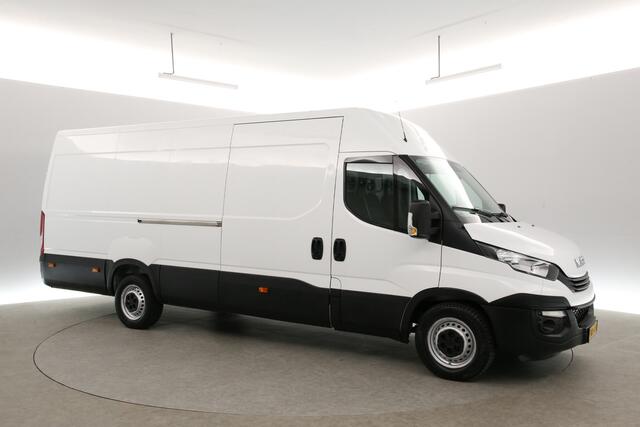 Iveco DAILY 35S16V 2.3 410 155PK L3H2 | 3500KG Trekgew. | Airco | 3-Zits | Parkeersensoren