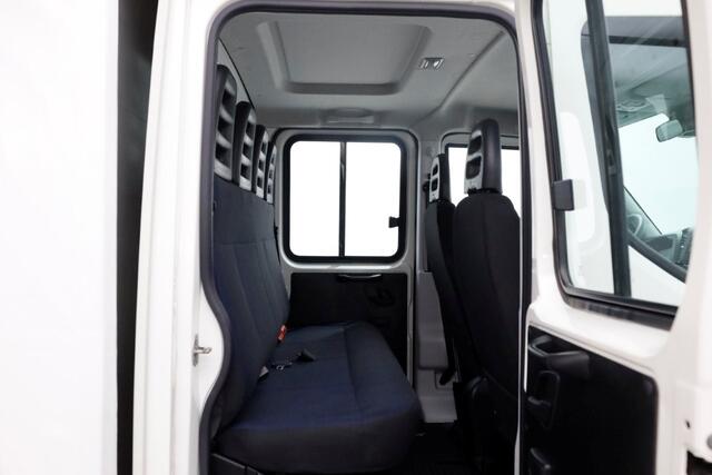 Iveco DAILY 40C18 3.0 180pk D.C. Bakwagen met laadklep 1000kg en schuifzeilen 04-2019