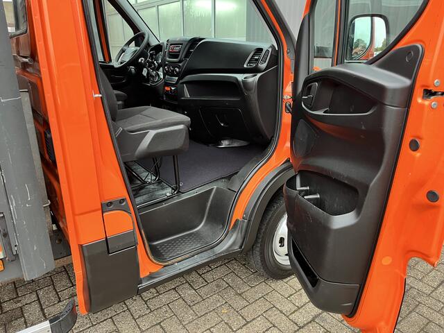 Iveco DAILY 35C15 2.3 375 Trekhaak 3500kg Laadklep 500kg Open laadbak Pick-up Euro 5 Bpm vrij Bakwagen p-up 1e eigenaar Dealer onderhouden