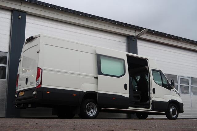 Iveco DAILY 35C18H 3.0 DC AUT/ CAMERA/ LED/ CRUISE/ CLIMA/ TREKHAAK
