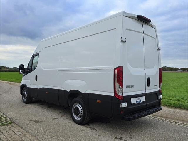 Iveco DAILY 35S14V 2.3 352L H2 L2L H2 - 140 Pk - Euro 6 - Airco - Cruise Control