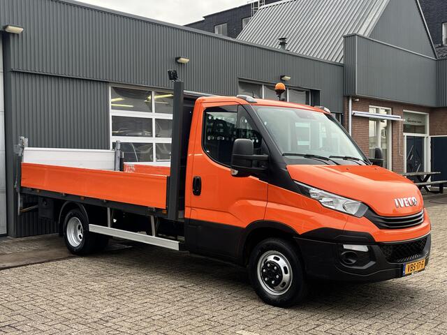 Iveco DAILY 35C14 2.3 375 Laadklep 500kg Trekhaak 3500kg trekgewicht Airco 2-Persoons Open laadbak Pick-up P-up Bakwagen Telefoonverbinding 1e eigenaar Euro 6 Bpm vrij !!!