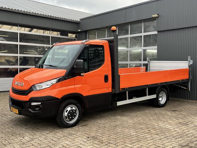 Iveco DAILY 35C14 2.3 375 Laadklep 500kg Trekhaak 3500kg trekgewicht Airco 2-Persoons Open laadbak Pick-up P-up Bakwagen Telefoonverbinding 1e eigenaar Euro 6 Bpm vrij !!!