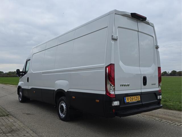 Iveco DAILY 35S16V 2.3 410 H2 L3 H2 - 160 Pk - Euro 6 - ParkeerCamera - Airco - Cruise Control