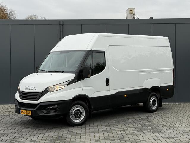 Iveco DAILY 35S16 157 PK / L2H2 / AIRCO / CRUISE / 3-ZITS / 3.5 TON TREKKEN / CAMERA