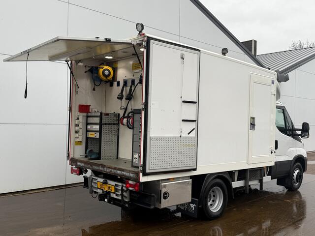 Iveco DAILY Daily 70C18 3.0 *Service bus / Inbouw* LED Climate Control Cruise Control Tachograaf Standkachel Trekhaak Camera Stoelverwarming