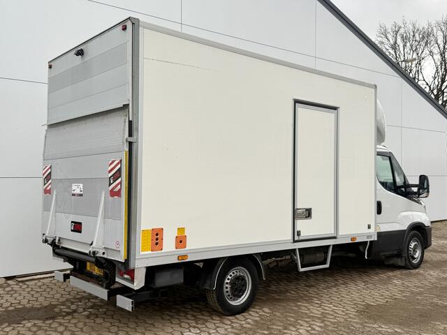 Iveco DAILY 35S18 3.0 Laadklep Automaat LED Climate Control Adaptieve Cruise Control Standkachel Camera Navigatie
