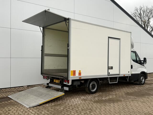 Iveco DAILY 35S18 3.0 Laadklep Automaat LED Climate Control Adaptieve Cruise Control Standkachel Camera Navigatie