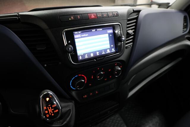 Iveco DAILY 35S16V 2.3 L1H1 AUTOMAAT 160PK 3500KG TREKVERMOGEN