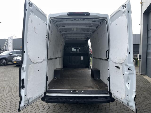 Iveco DAILY 35S16V 2.3 410L H2 Airco
