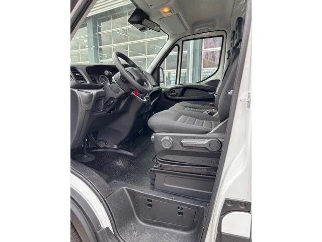 Iveco DAILY 40C16 A8 3750