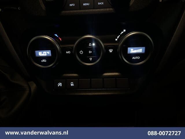 Iveco DAILY 35S16 157pk L3H2 Euro6 Airco | 3500kg trekvermogen | Parkeersensoren Bijrijdersbank