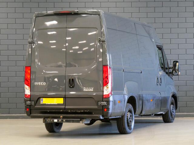Iveco DAILY 35S18 3.0 180PK L2H2 | 3.500kg Trekgew. | Trekhaak |