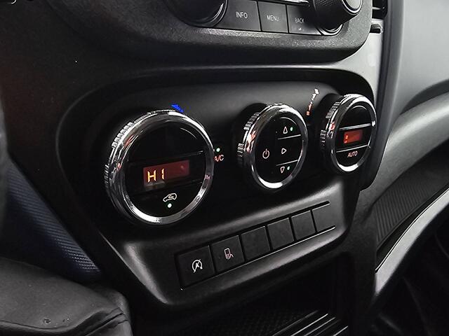 Iveco DAILY 35S16V 2.3 410 L4H2 Maxi Airco Automaat Cruise 3 Zits Euro6 156 PK!