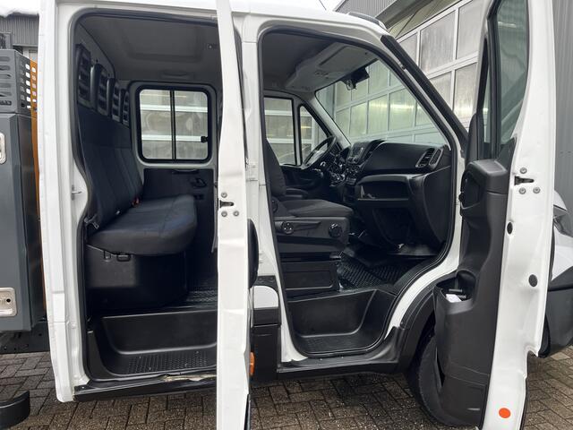 Iveco DAILY 35C14D 2.3 410 Kipper Airco Trekhaak 3500kg Cruise controle 6 persoons Euro 6 Let op kraakt met overschakelen !!