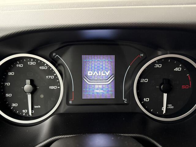 Iveco DAILY 35C16 Bakwagen | Laadklep | Euro 6 | Camera | Multimedia | 3-Zits