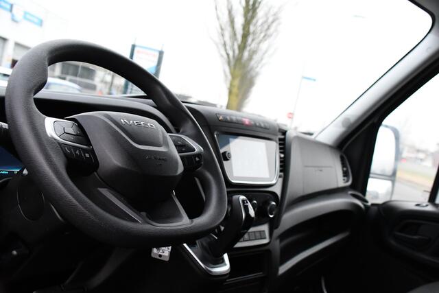 Iveco DAILY 35C16V 2.3 352L H2 FACE LIFT! Camera, Carplay, 3500kg Trekhaak, Cruise, Automaat, 160pk, Sensoren, Uniek!