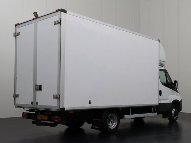 Iveco DAILY 35C15 3.0 Liter Bakwagen | Achterdeuren | 3500Kg Trekhaak | Euro 6 | Airco | Cruise | Dakspoiler