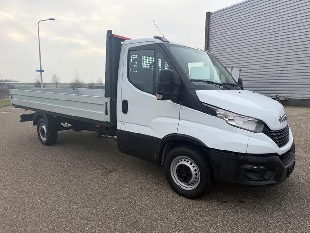 Iveco DAILY 35S12 Openlaadbak Airco Cruisecontrol Trekhaak 12000KM EURO 6