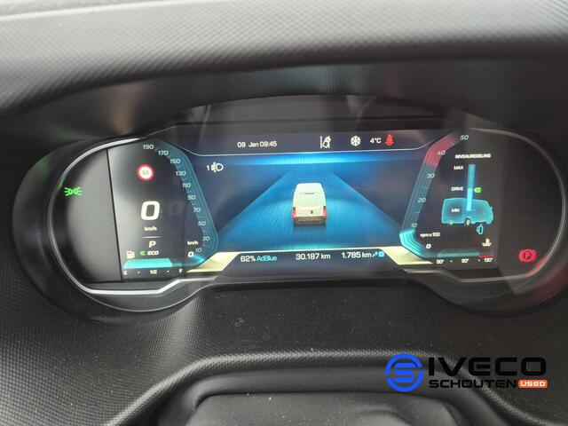 Iveco DAILY 35S21V A8 Luchtvering - Automaat - 207PK - Trekhaak