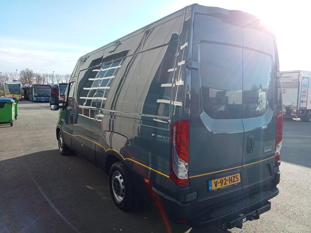 Iveco DAILY 35S16V A8 Luchtvering - Adaptive Cruise Control - Automaat - L3H2 - 2.3L 157pk - Camera - Trekhaak Standplaats: Groningen