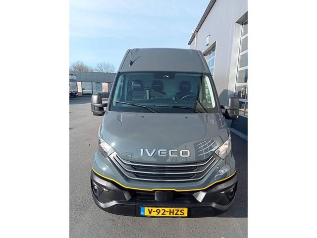 Iveco DAILY 35S16V A8 Luchtvering - Adaptive Cruise Control - Automaat - L3H2 - 2.3L 157pk - Camera - Trekhaak Standplaats: Groningen