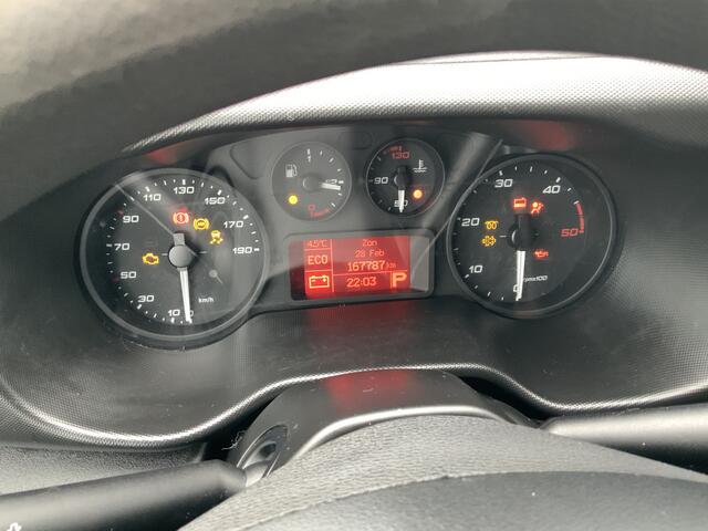 Iveco DAILY 35S16V 2.3 410 H2 Maxi Automaat 3 Zits Airco Opstap Euro 6