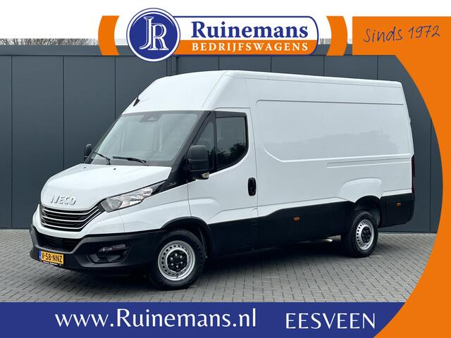 Iveco DAILY 35S14V 2.3 136 PK / L2H2 / 270 A DEUREN / 3.5T TREKHAAK / 45.331 KM !! / AIRCO / BLUETOOTH