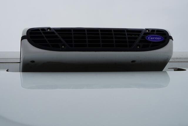 Iveco DAILY 35C21H 3.0 375 Koelwagen, Laadklep 750 KG, Zijdeur, Navi, Camera