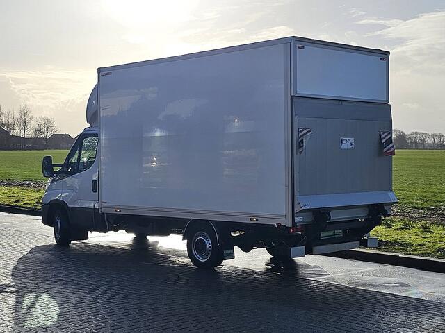 Iveco DAILY 35S14V 2.3 352 gesloten laadbak, laadklep, zijdeur, spoiler, automaat, airco
