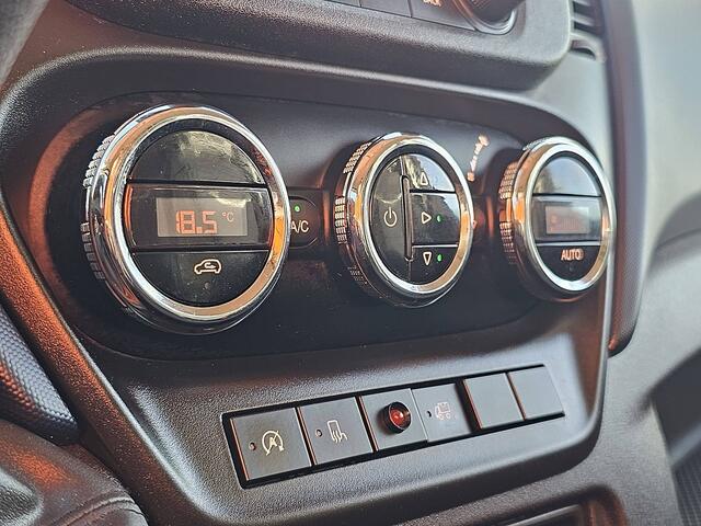 Iveco DAILY 35S14V 2.3 352 gesloten laadbak, laadklep, zijdeur, spoiler, automaat, airco