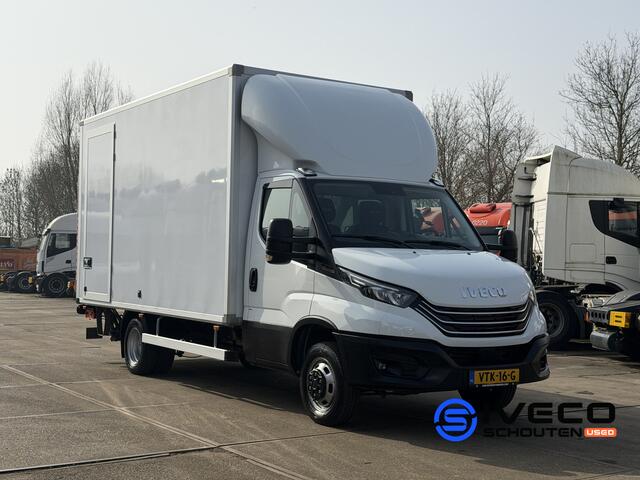 Iveco DAILY 35C18H A8 Cruise Control - Dubbellucht - Automaat - 3.0L 180pk - Laadklep - Trekhaak