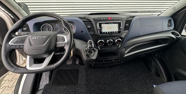 Iveco DAILY 35S16V 2.3 410 Bakwagen met laadklep automaat