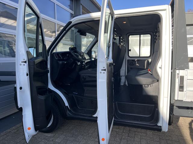Iveco DAILY 35S12D 2.3 345 Openlaadbak Airco Trekhaak 3500kg trekgewicht 7-Persoons Open laadbak Pick-up Bakwagen P-up Euro 6 Bpm vrij voor particulier gebruik!!