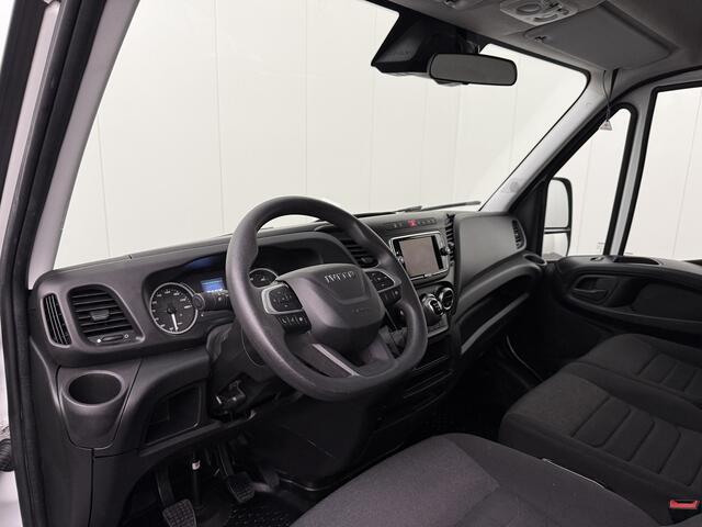 Iveco DAILY 35C16 Bakwagen+Laadklep | 2.37 Mtr Hoog | Zijdeur | Multimedia | Airco | Cruise | 3-Zits