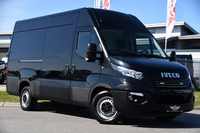 Iveco DAILY 35S16V 2.3 352 H3 L Black Edition Camera, Airco, 3500kg Trekhaak, 155pk, Automaat, Clima, Navi, Uniek!