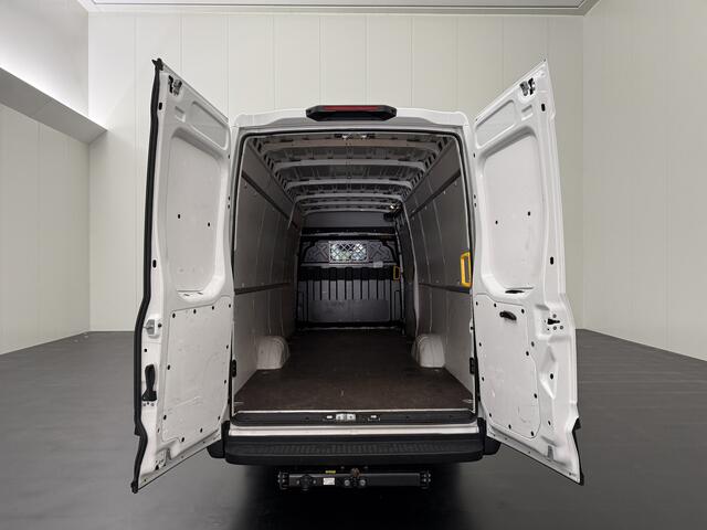 Iveco DAILY 35S16 L3H2 Maxi (2024) | 3500 Kg Trekhaak | Airco | 3-Zits | Betimmering
