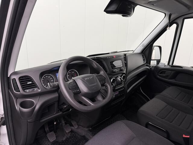 Iveco DAILY 35S16 L3H2 Maxi (2024) | 3500 Kg Trekhaak | Airco | 3-Zits | Betimmering