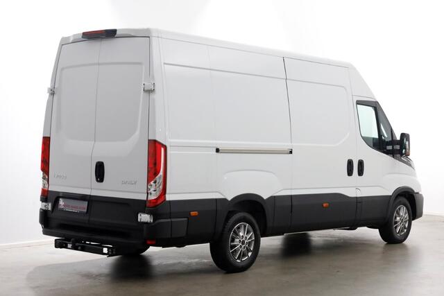 Iveco DAILY 35S21 3.0 210pk L2H2 HiMatic Automaat LED/Airco/Trekhaak 3500kg NIEUW 11-2024